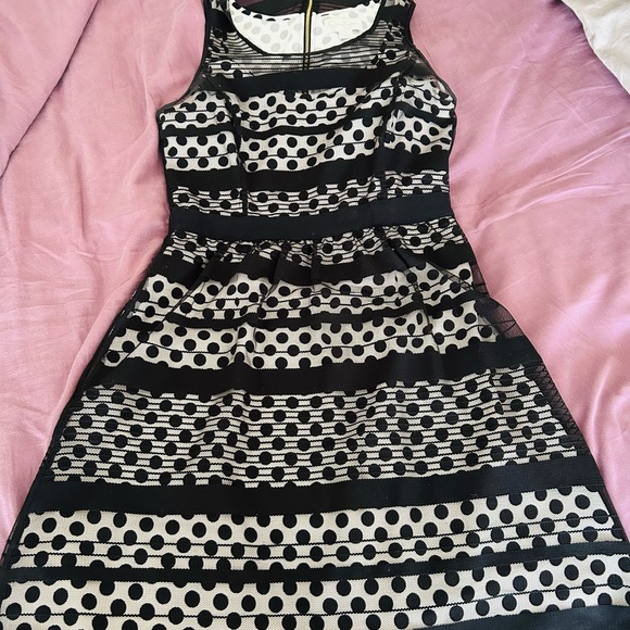 Jessica Simpson Dresses & Skirts - Jessica Simpson polkadot dress